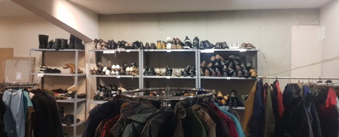 Lager Schuhe